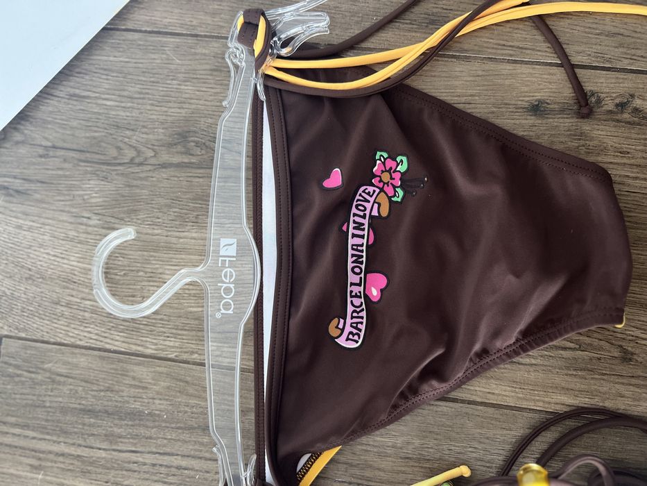 Strój kąpielowy dwuczesciowy