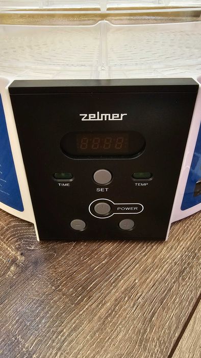 Сушарка для фруктів та овочів Zelmer ZFD1005