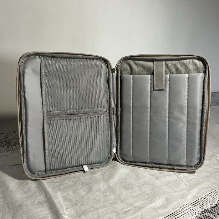 Samsung Galaxy Tab S9 FE - Usado | 256 GB | 8 Memória RAM | 10.9”