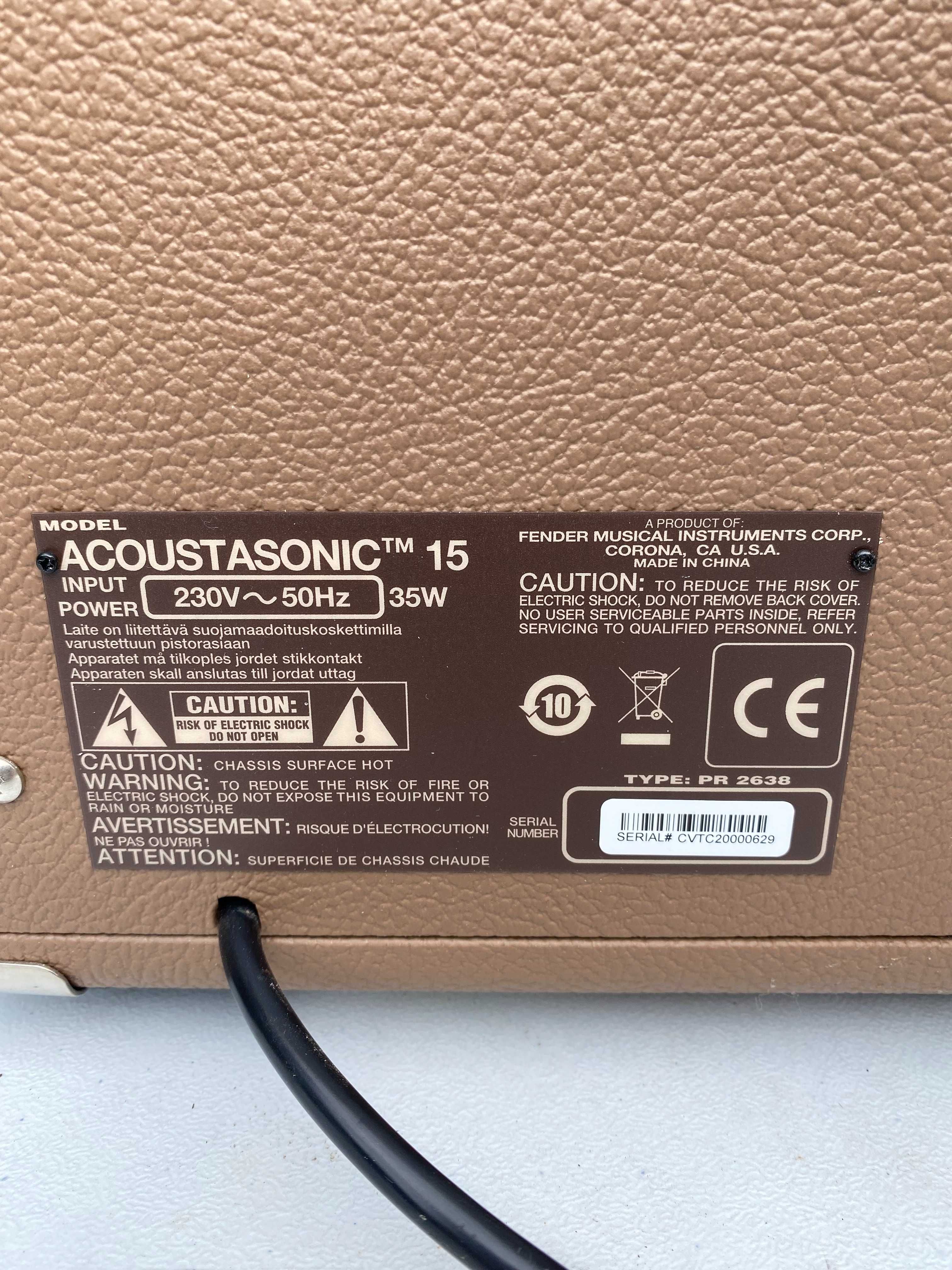 Gitara ze wzmacniaczem  Fender Acoustasonic 15 + mikrofon wokalny