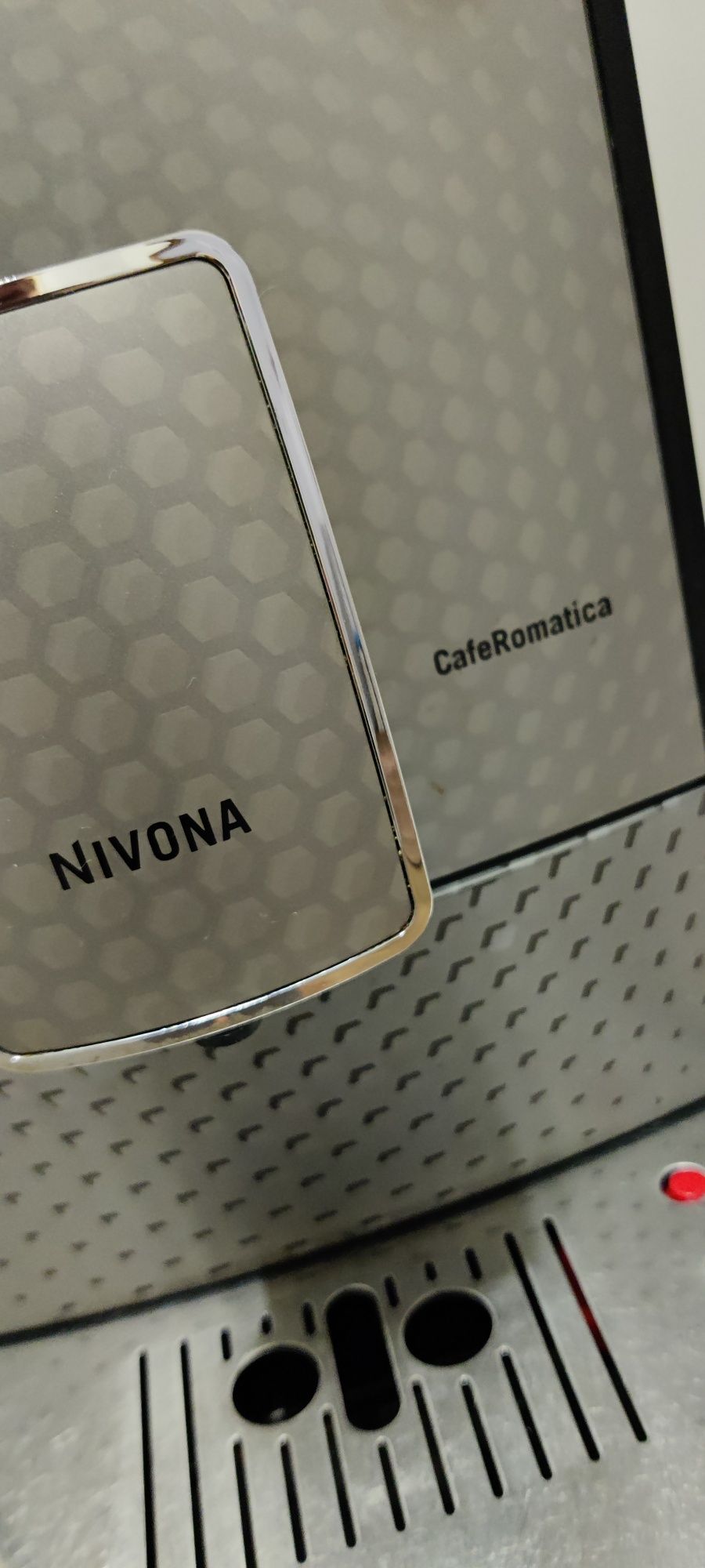 Ekspres ciśnieniowy NIVONA CafeRomantica 768 Type 573