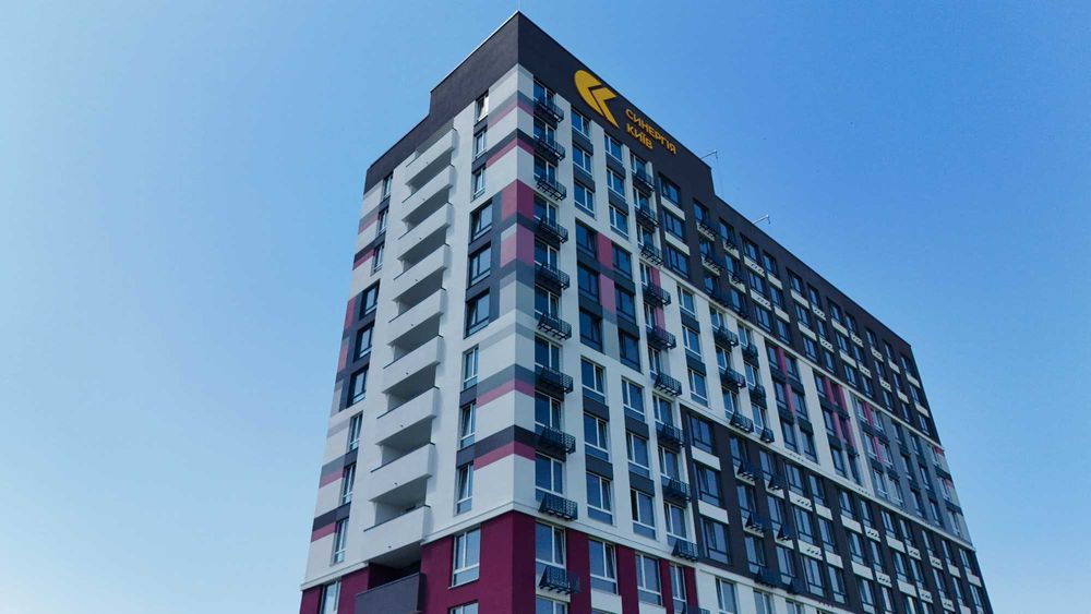 Продається простора 3к квартира 70,69 м². Метро Позняки