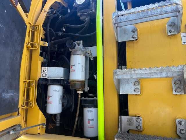 komatsu PW148-10
