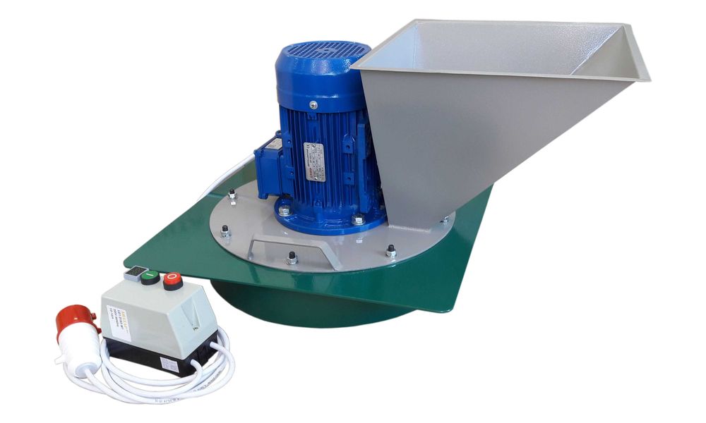 Зернодробилка, млин, крупорушка, измельчитель, ДКУ 4 кВт 1000 кг/час