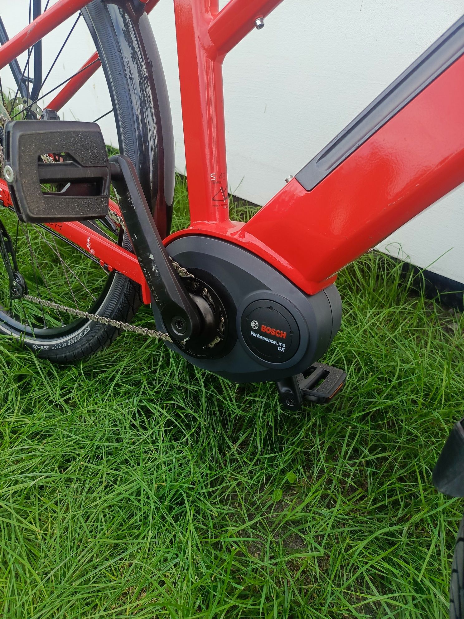 Kalkhoff Endevour Rower Elektryczny Trekking Bosch Performance Line Cx