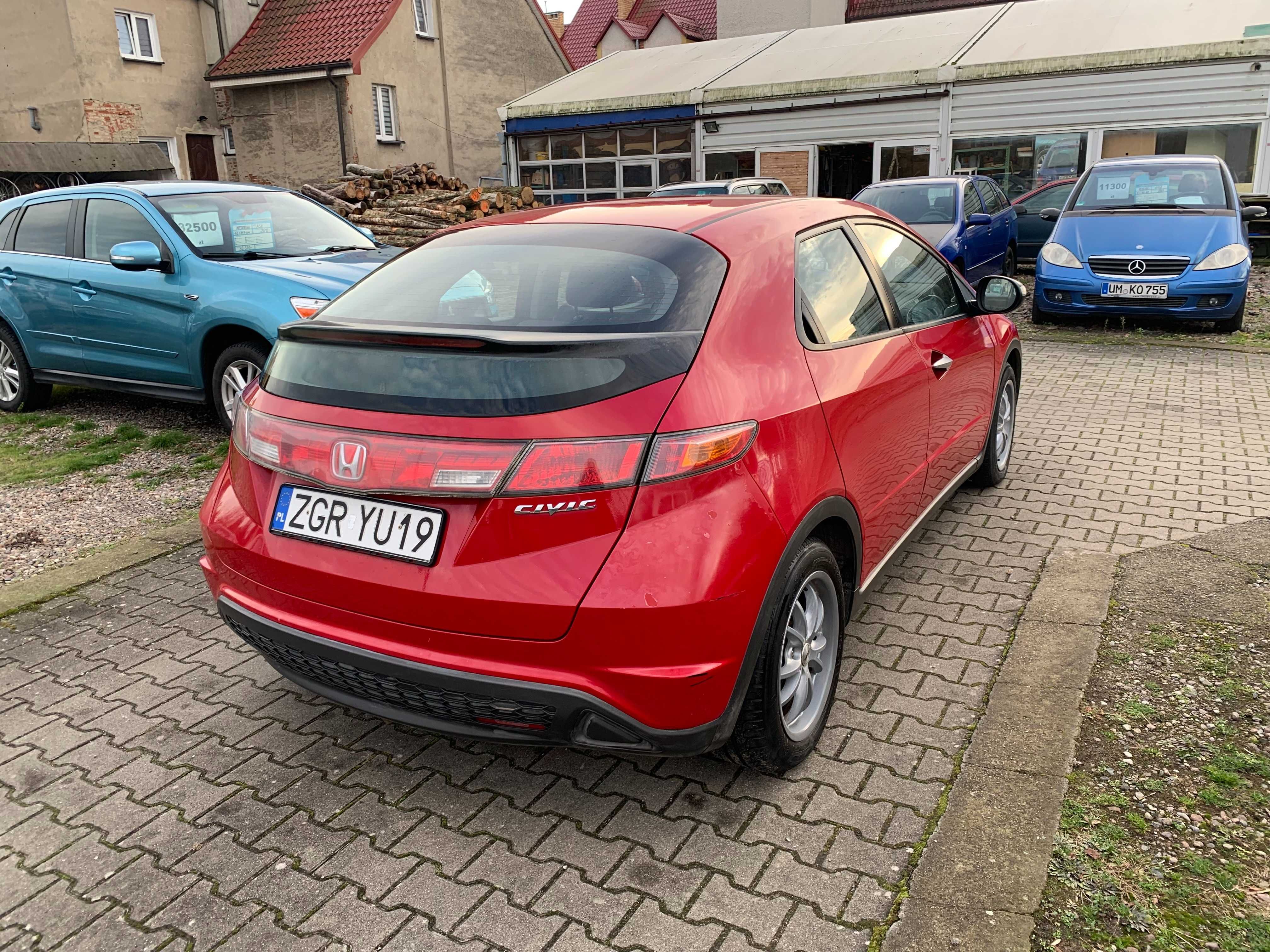 HONDA CIVIC 2006r. 1.4 / 83 KM // 6 biegów // Zarejestrowana //