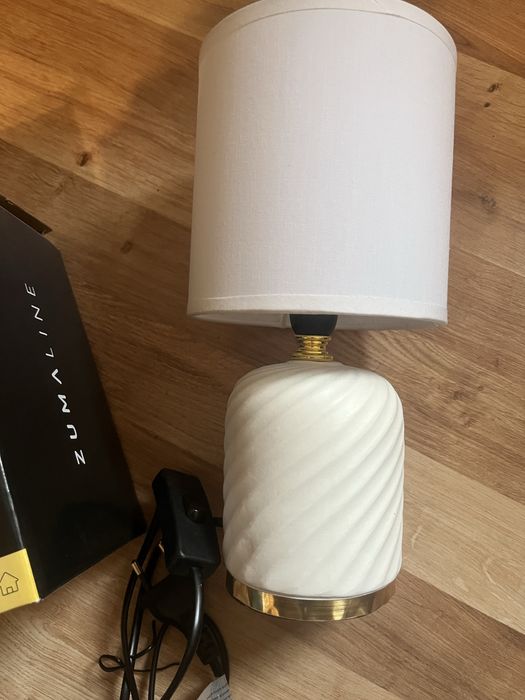Lampka glamour biala nowa