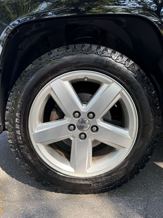 Jeep Compass 2.2 CRD рідка комплектація