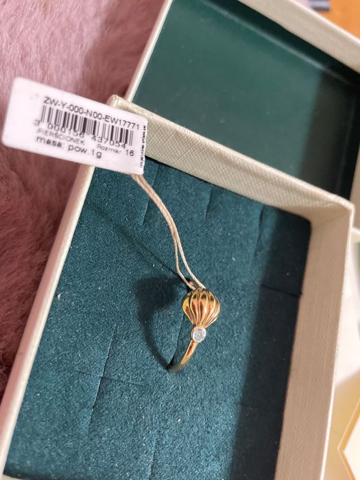 Pierścionek zloty Yes Botanica topaz rozmiar 16 au 375