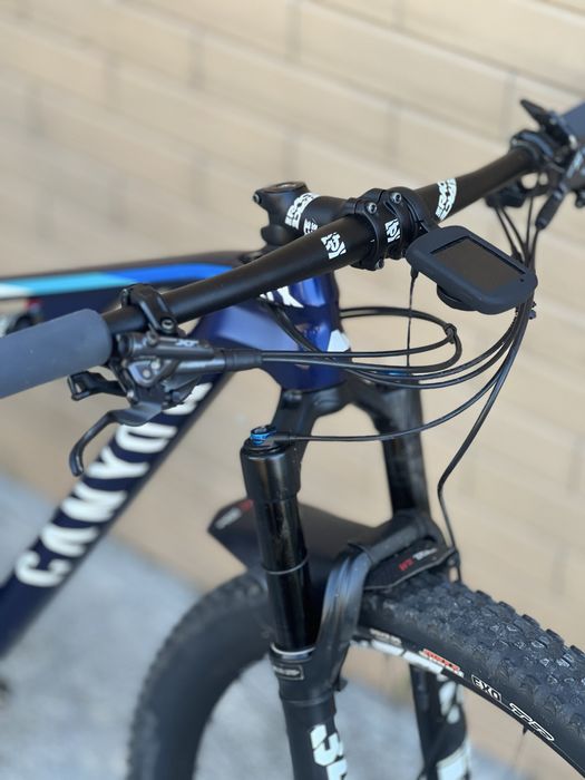 Canyon Lux versão Alpecin-Fenix, Fox 34, Xt