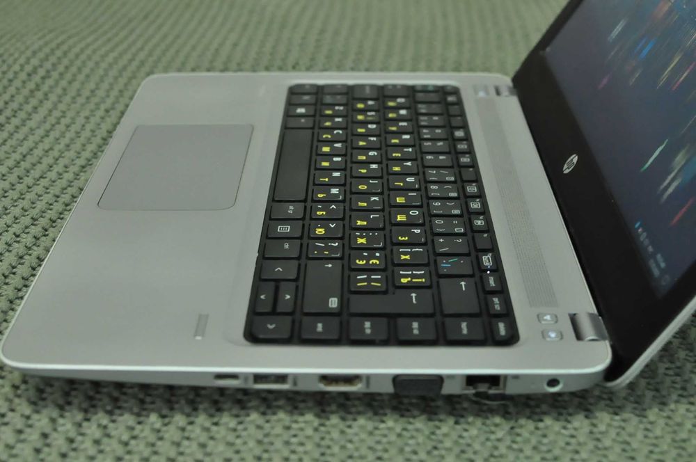 Мощный Ноутбук HP 430 (Core i3/ 8Gb/SSD /video 2Gb)