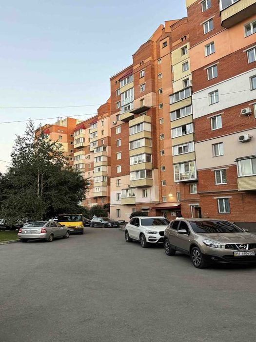 2к.квартира, новобудова, 63м2, окремі кімнати, цегла, з ремонтом