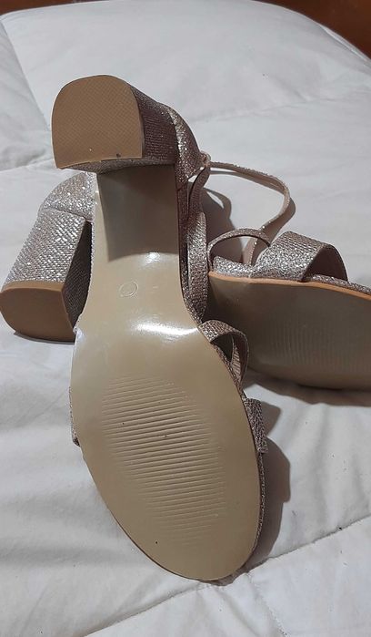 Sandálias de festa, nr 40