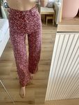 Spodnie wide leg w kwiatuszki