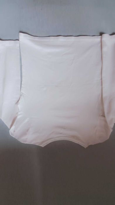 Bluzka biała dziewczęca r 140 cool club