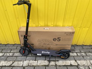 Hulajnoga elektryczna Scooter