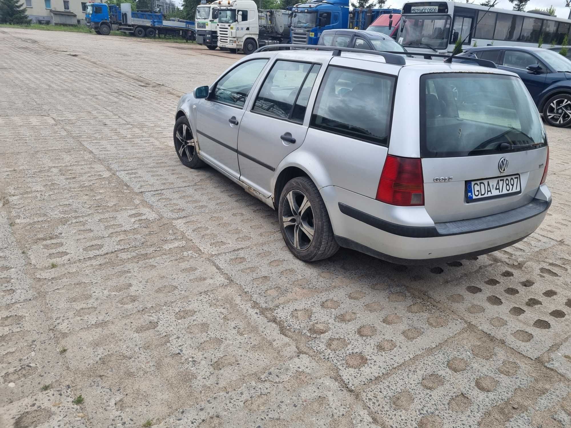 Volkswagen Golf IV automat