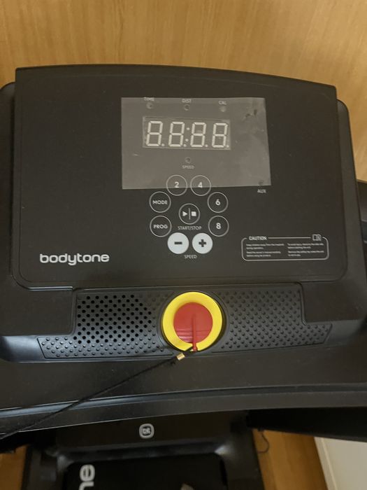 Passadeira Bodytone DT12+ Nova (Vel.máx.12 km/h) - ideal para casa
