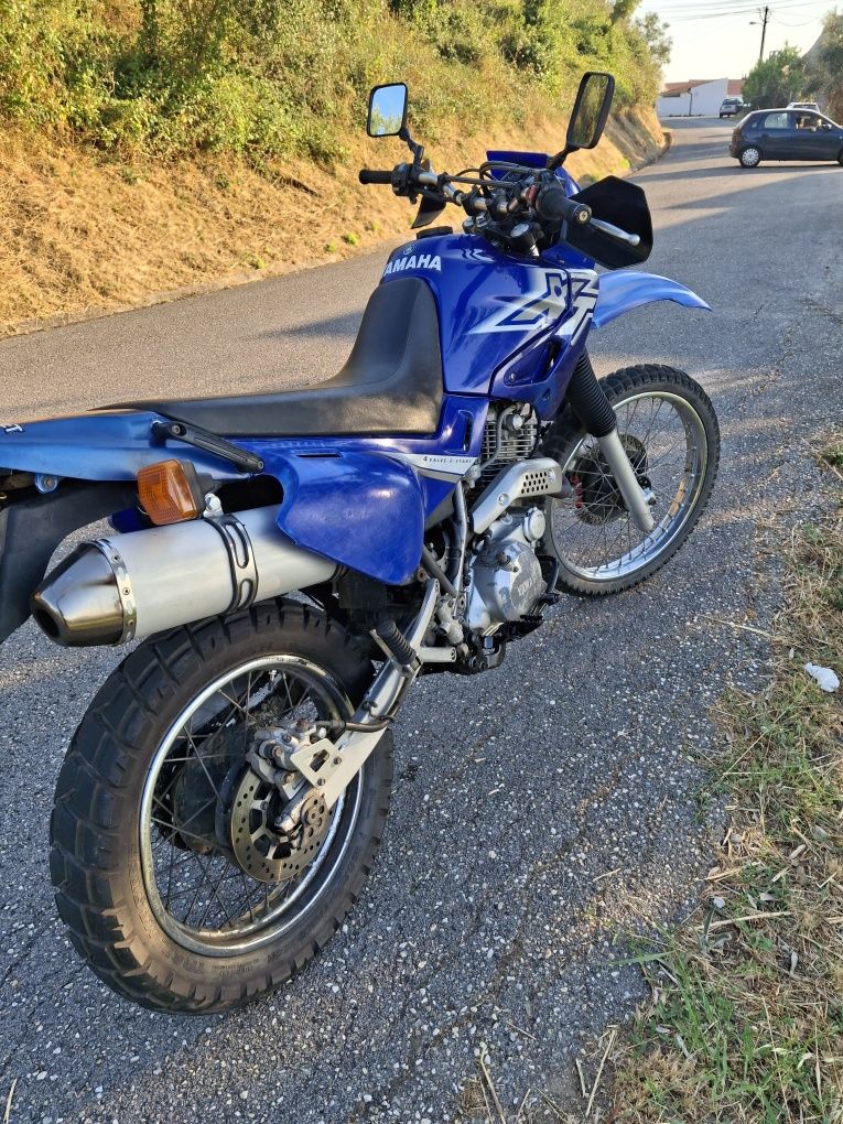 Xt 600 e 4pt de 2000