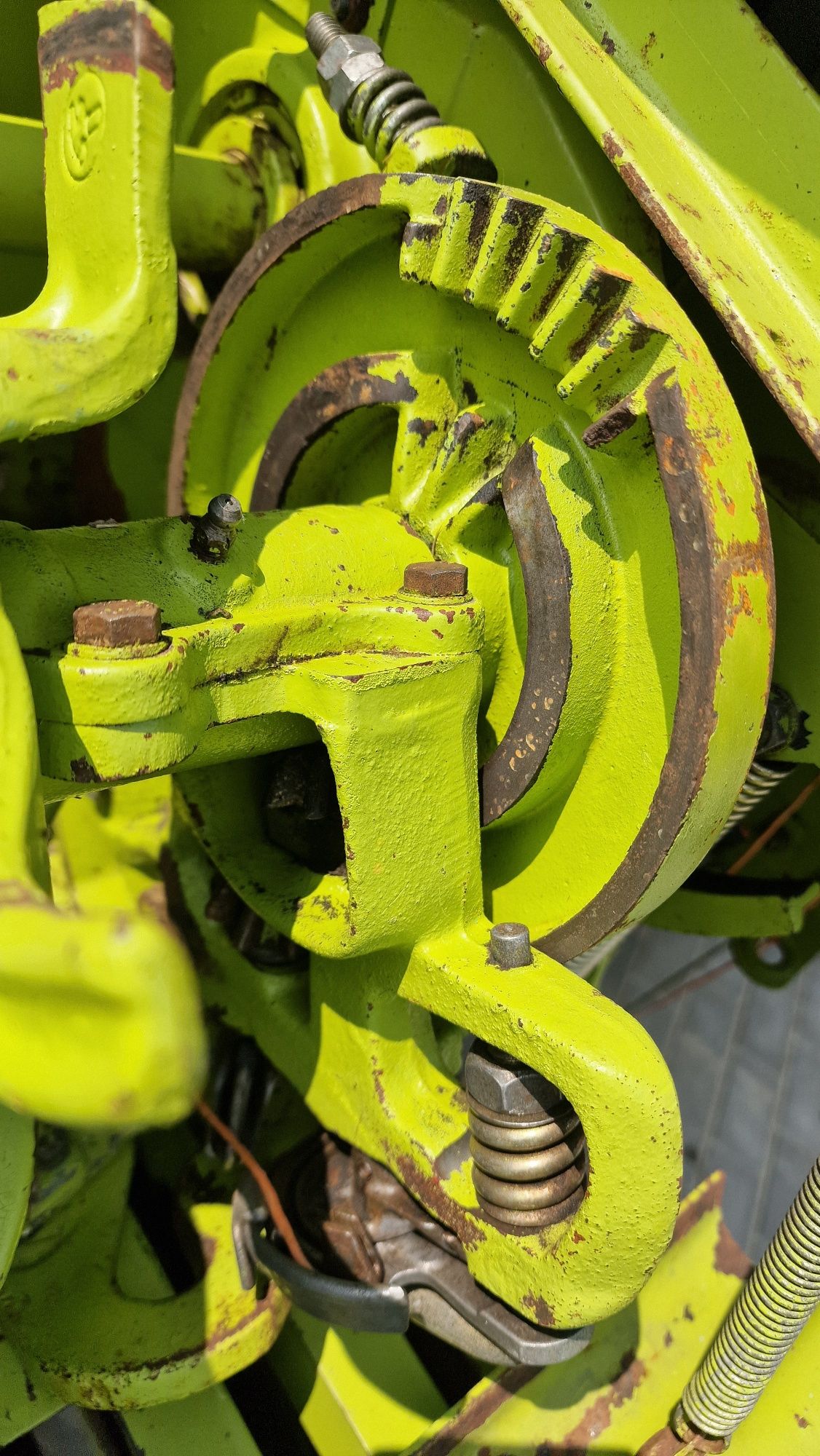 Прес-Підбирач Claas Markant 41