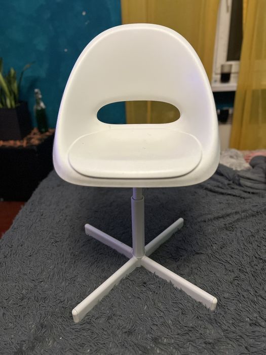 стул дитячий ікеа loberget