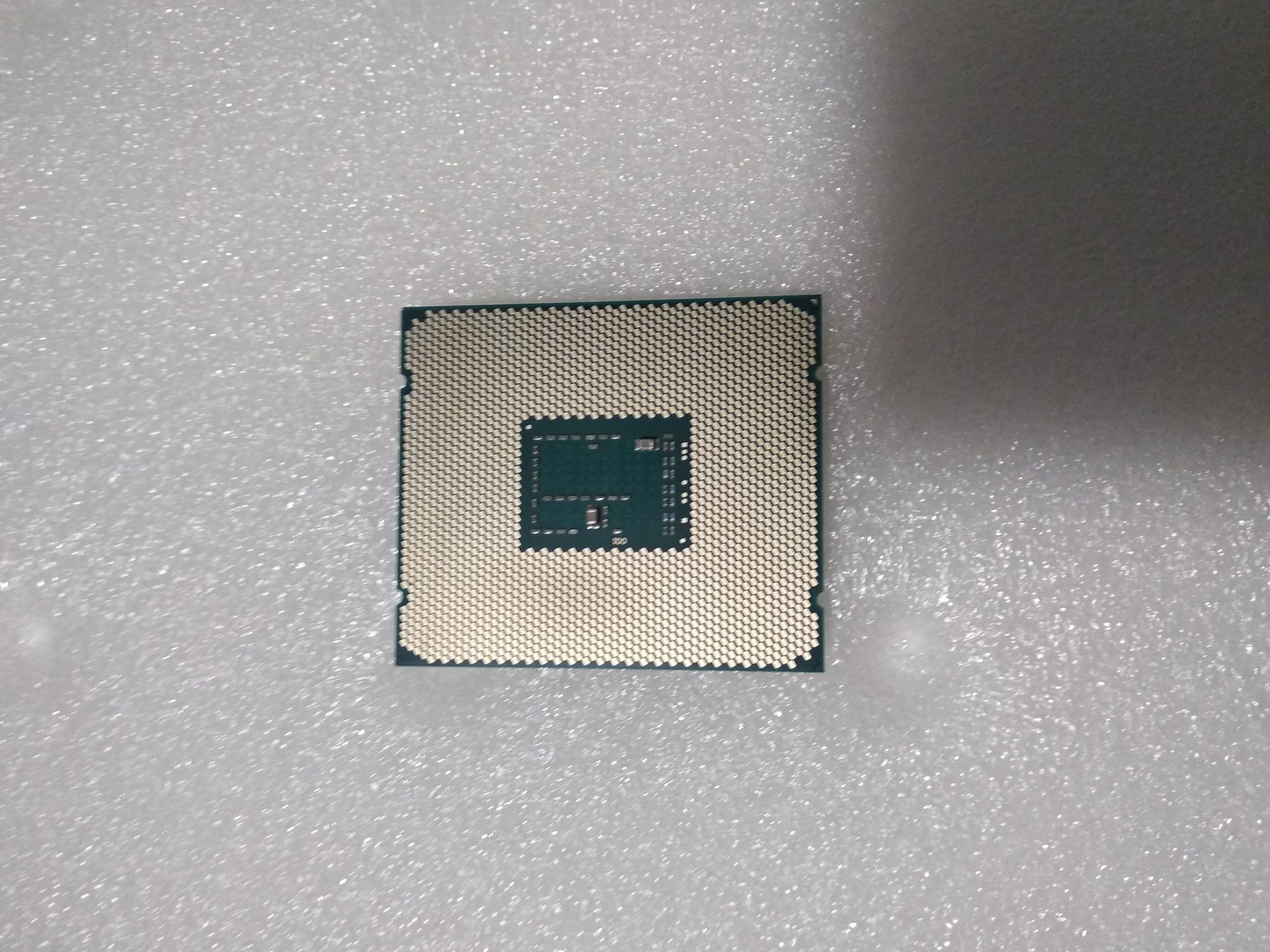 Процессор Xeon e5 2695 v4