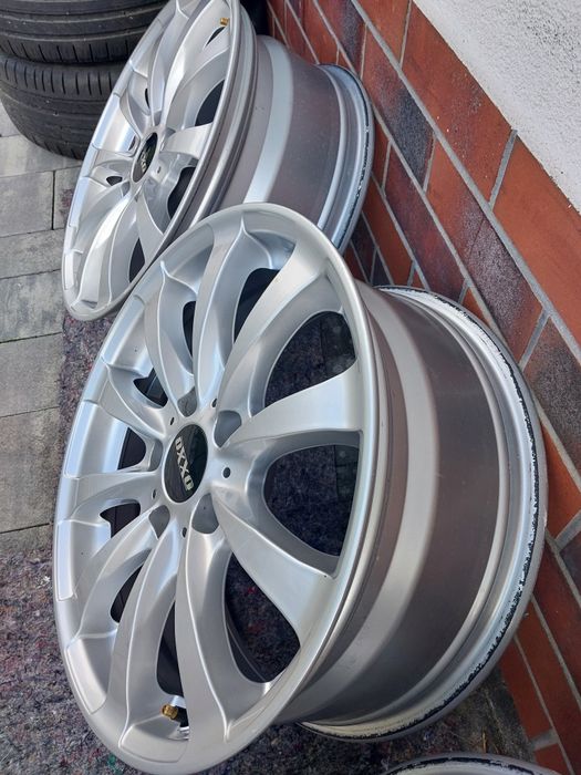 Felgi 17 OXXO 5x120 7,5x17 et43 72,6 super stan,  jak nowe