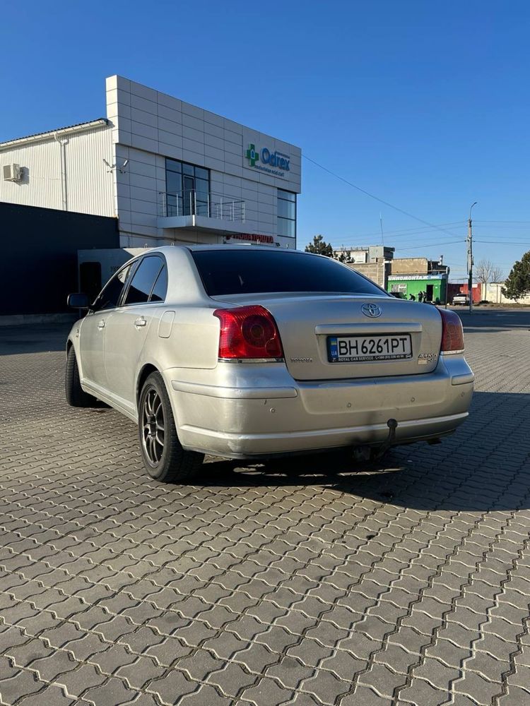 Toyota avensis t25