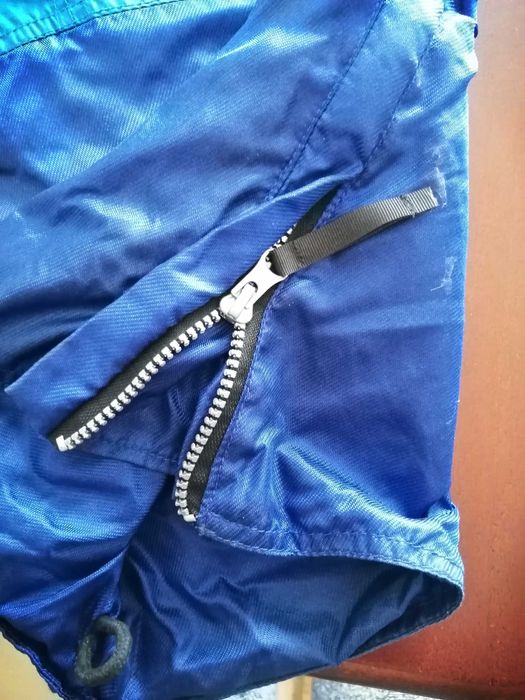 Calças para neve e frio.