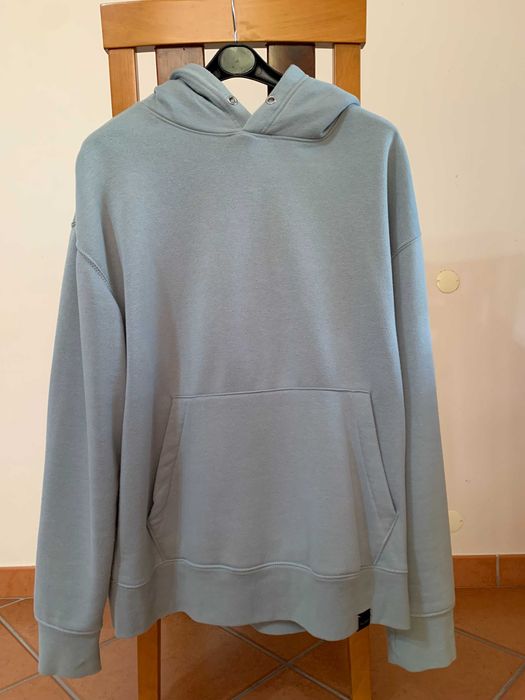 Sweat Pull and Bear