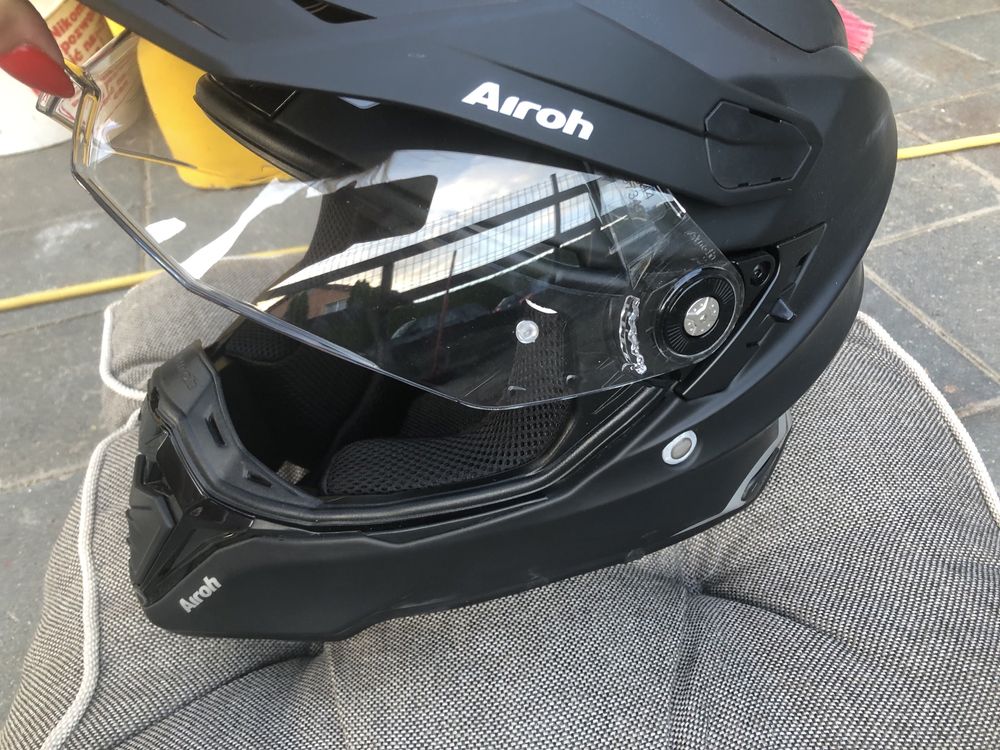 Kask motocyklowy Airoh XL