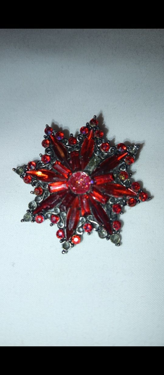 Broszka metalowa PRL