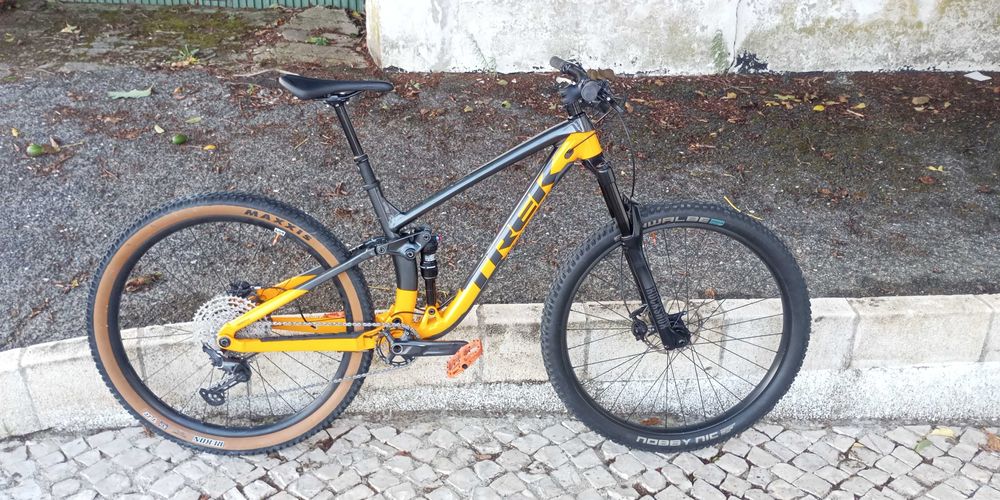 Bicicleta Trek fuel ex 5 roda 29
