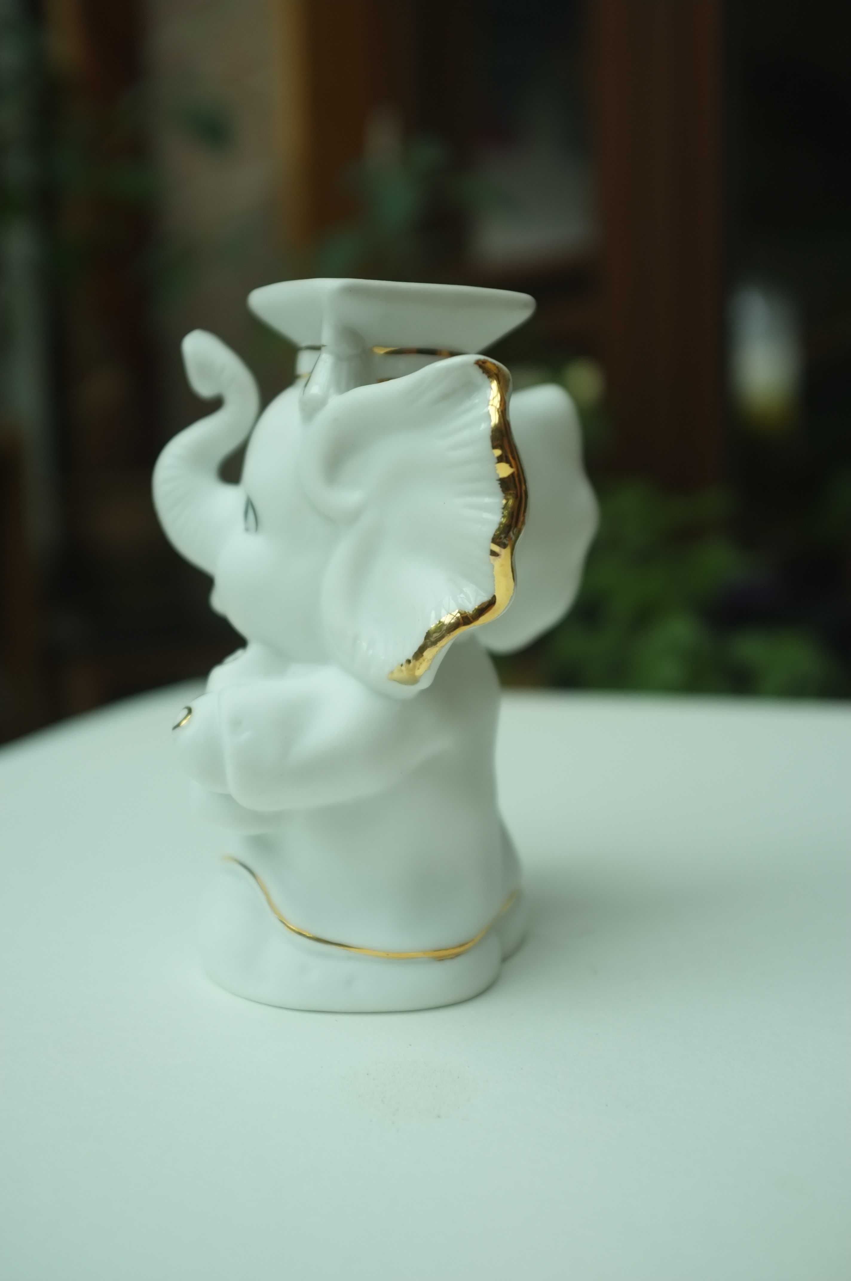 porcelanowy słoń słonik skarbonka biały ze złoceniem Laureat duży