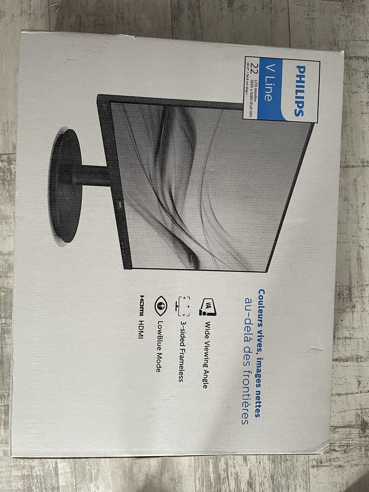 Monitor Philips v-line