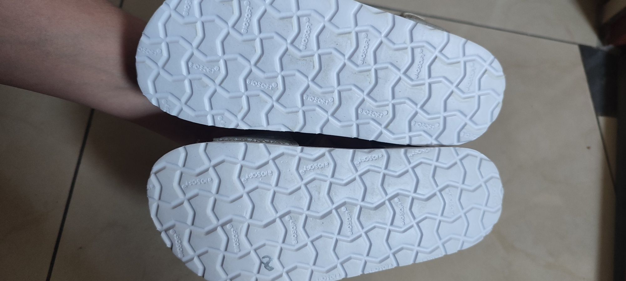 Nowe sandały Biosoft 32 srebrne wkładka 18,5 cm