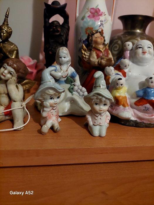 Budda  małpa, elfy, lew z porcelany, hipcio, słonie itp
