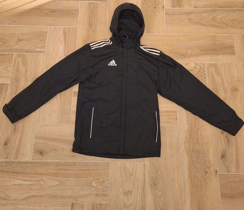 Adidas Оригінал! Вітровка/Куртка. Ідеальний стан. Розмір S (168 см).