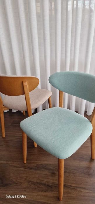 cadeiras e cadeirões