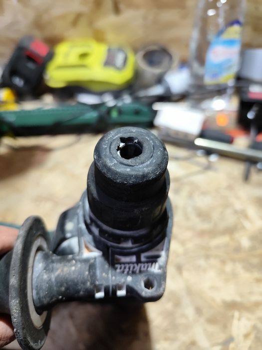 Vendo berbequim martelo makita