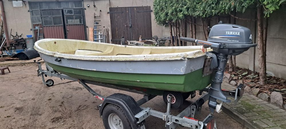 Lodz wioslowa 430 / 160 + Yamaha 4 KM 4 suw 2005 rok