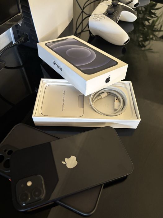iPhone 12 ( na caixa )