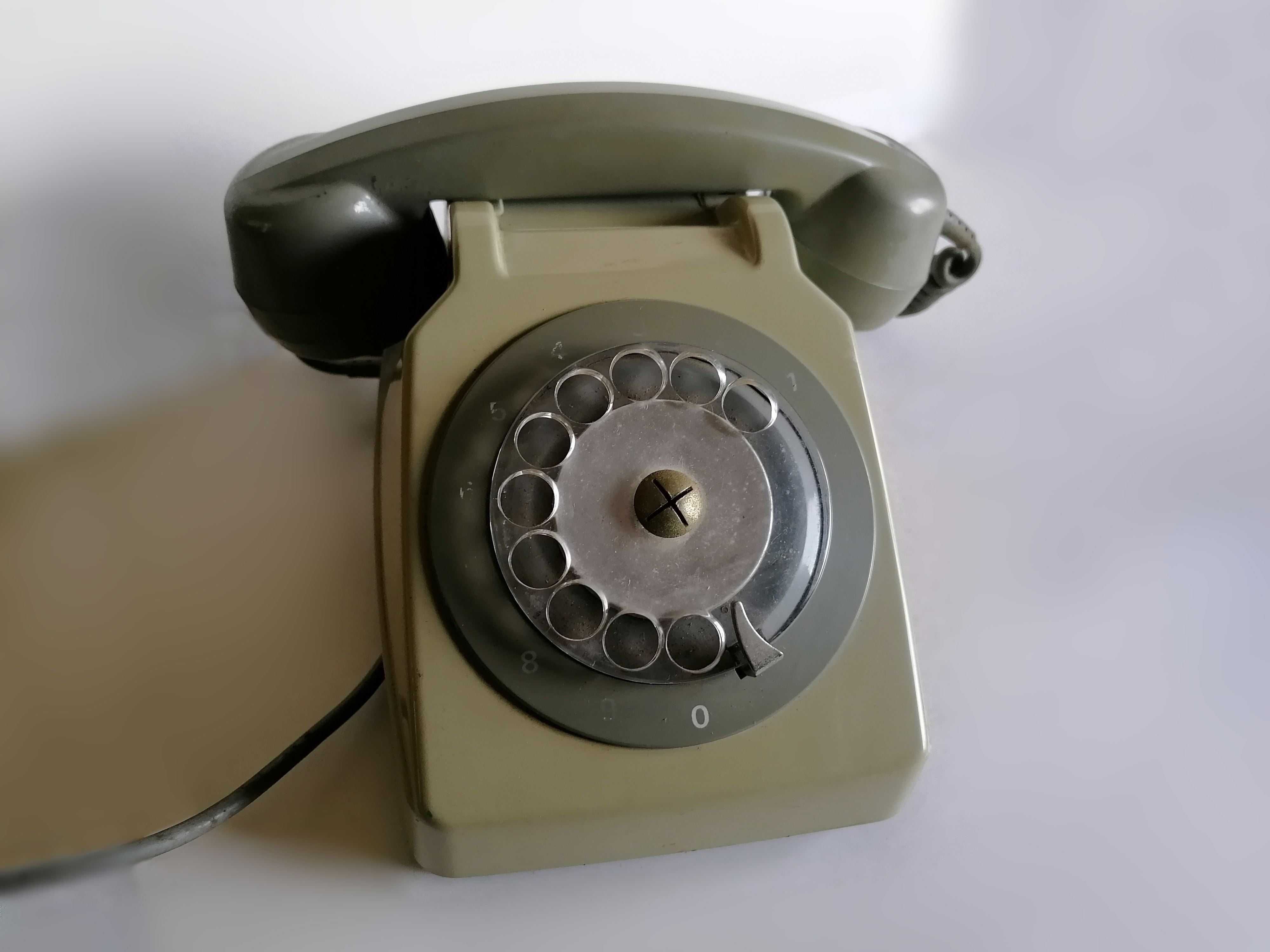 Telefones Antigos – Vintage 4