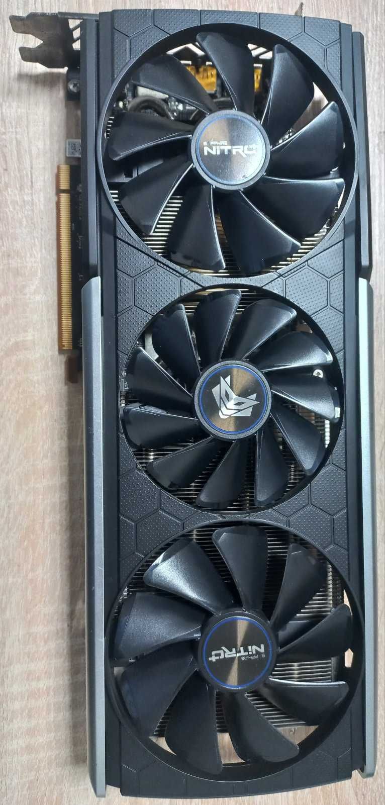 Продам Sapphire RX 5700 XT Nitro+ 8GB GDDR6 ідеальний стан