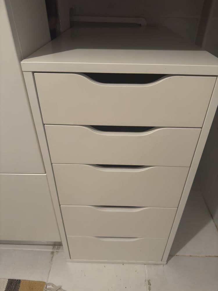 Conjunto de gavetas Ikea