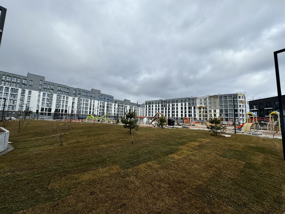 Паркомісце в Citi Park