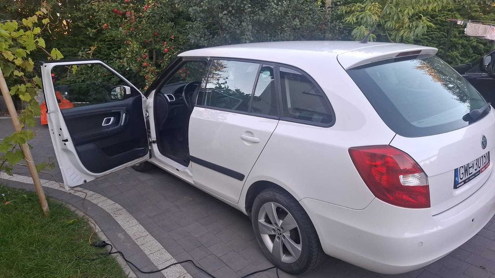 Biała strzała - Skoda Fabia Combi