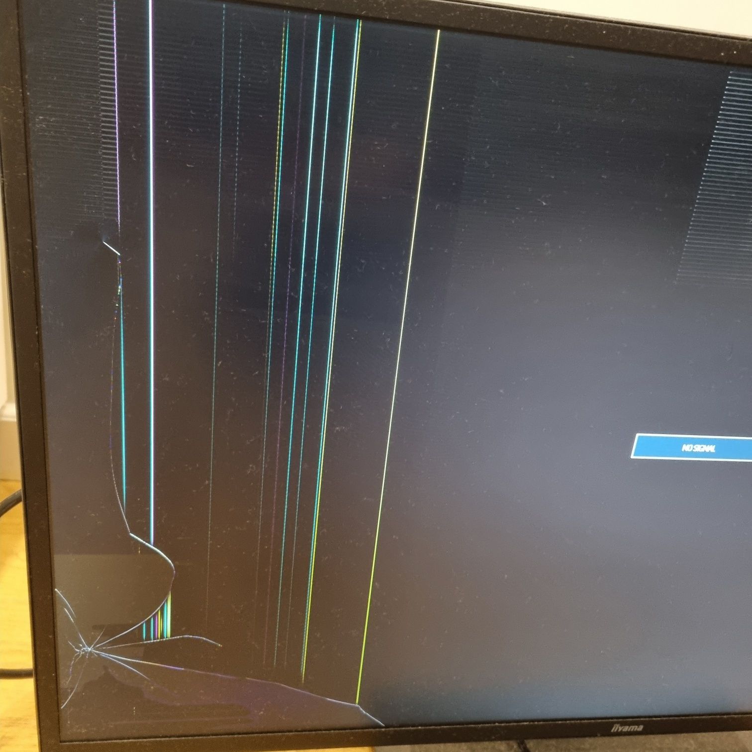 Uszkodzony monitor IIYAMA PROLITE 32 cale