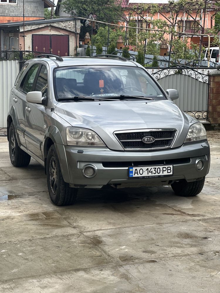 Кіа Соренто 2003 рік