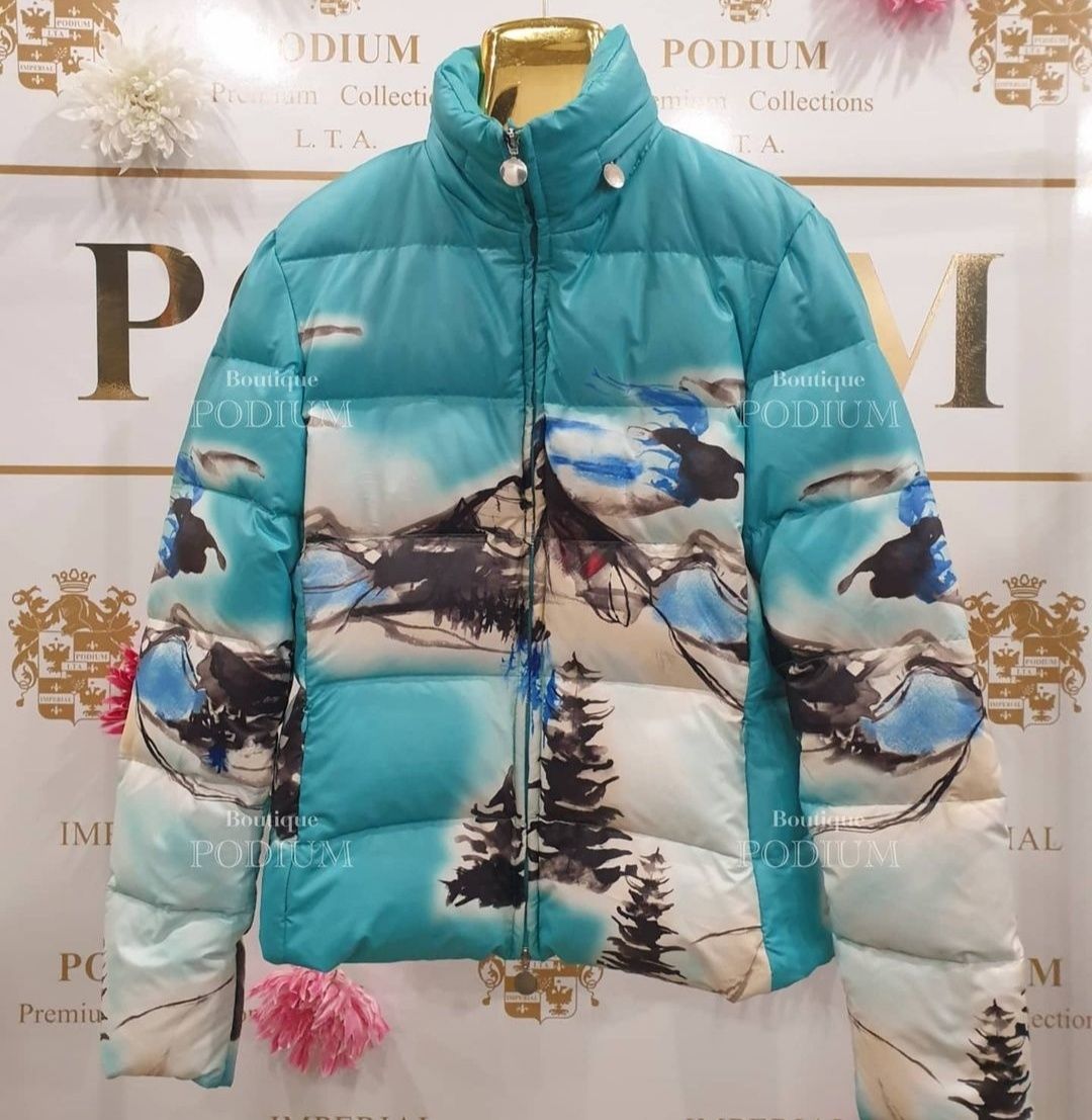 Куртка MONCLER . Зима